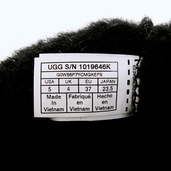 UGG Kids Classic II Weather Short Boots - Picture 13 of 14